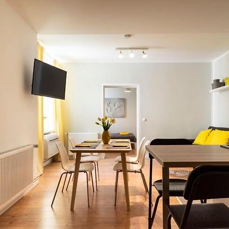 Cosy Two Br Plus Self Checkin Plus Street Parking Berlin Eksteriør bilde