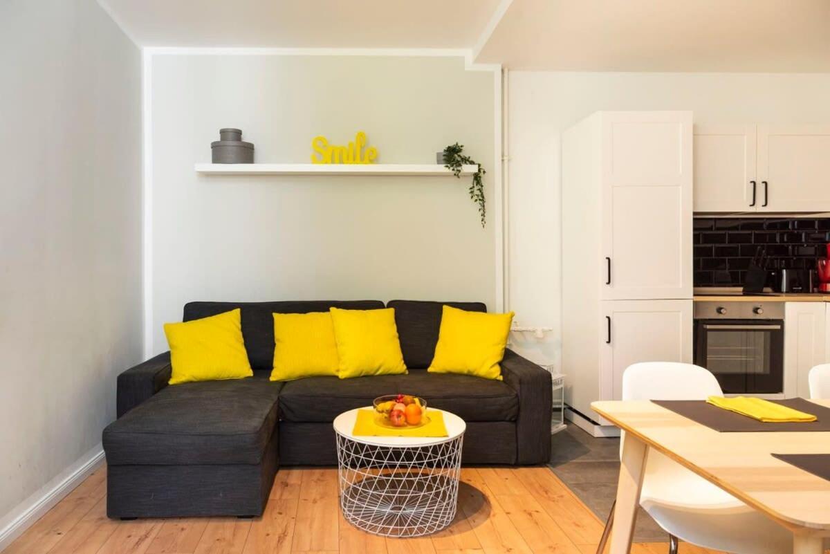 Cosy Two Br Plus Self Checkin Plus Street Parking Berlin Eksteriør bilde